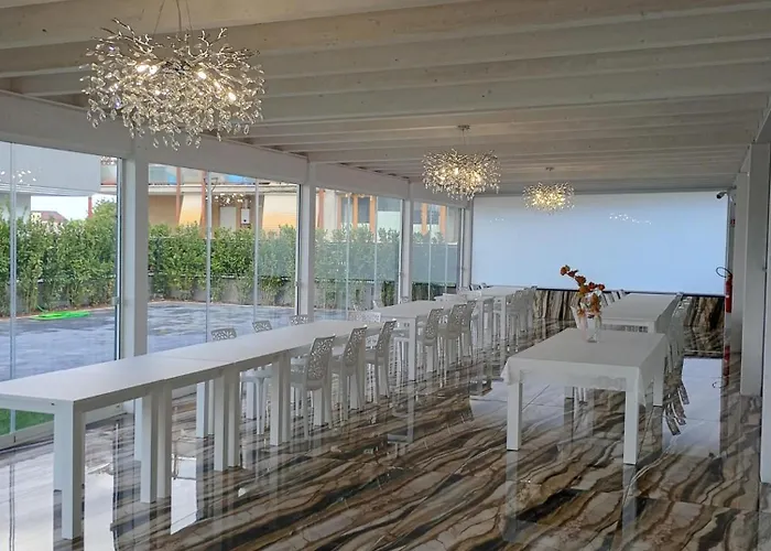 Hotel Ohana